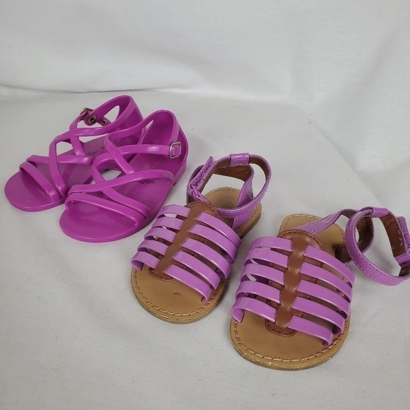 Girls pink summer 2 pair toddler sz 5 sandals Old Navy Crazy 8 - Picture 1 of 8
